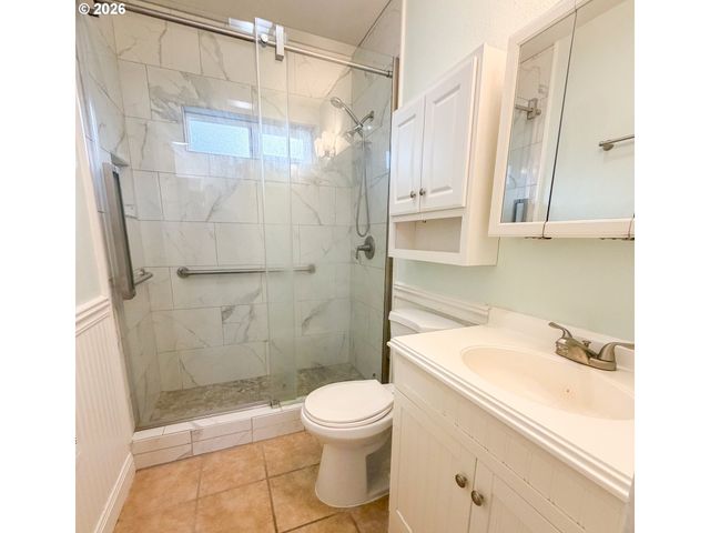 3003 E 24TH St, Vancouver, WA 98661