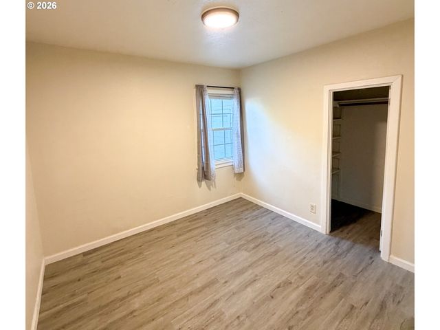 3003 E 24TH St, Vancouver, WA 98661