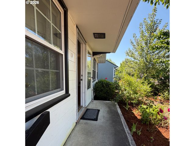 3003 E 24TH St, Vancouver, WA 98661