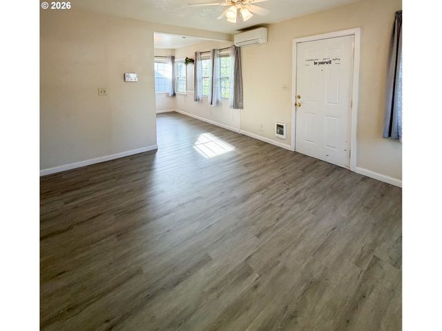 3003 E 24TH St, Vancouver, WA 98661