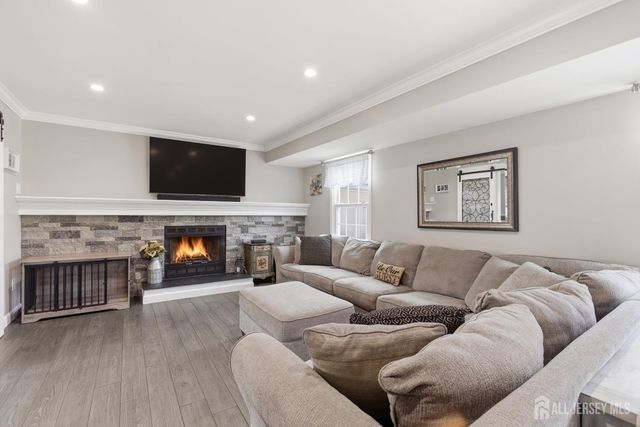 623 Lloyd Road, Aberdeen, NJ 07747