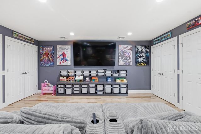 623 Lloyd Road, Aberdeen, NJ 07747