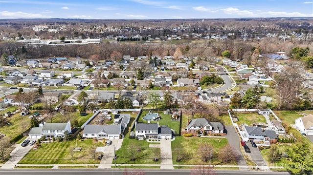 623 Lloyd Road, Aberdeen, NJ 07747