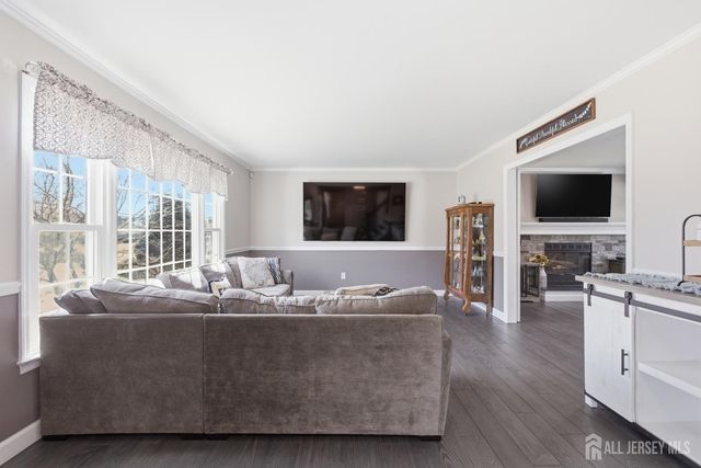 623 Lloyd Road, Aberdeen, NJ 07747