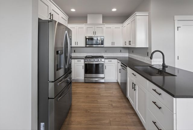 3899 SW Coyote Place, Redmond, OR 97756