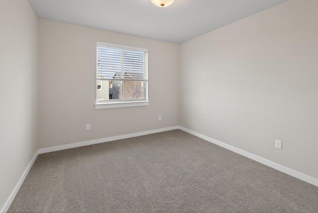 3899 SW Coyote Place, Redmond, OR 97756