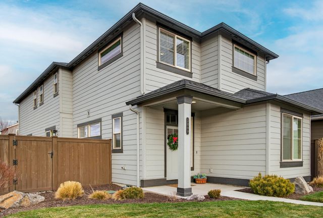 3899 SW Coyote Place, Redmond, OR 97756