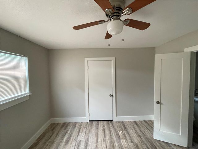 14907 Sage Thrasher Drive, Tomball, TX 77377