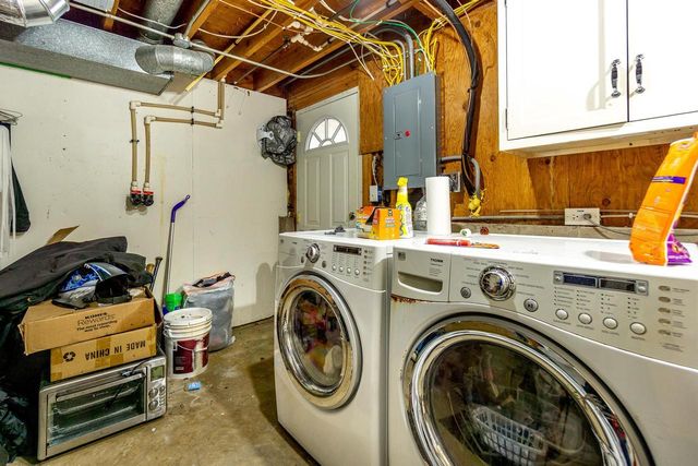 815-817 Sweeney Road, Edgerton, WI 53534