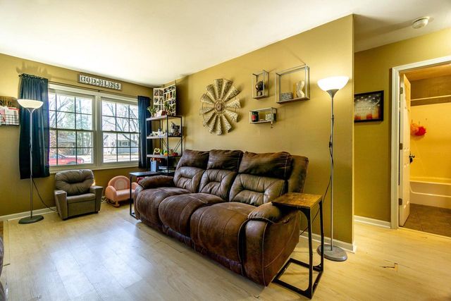 815-817 Sweeney Road, Edgerton, WI 53534