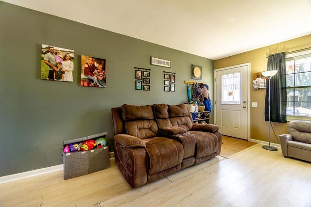 815-817 Sweeney Road, Edgerton, WI 53534