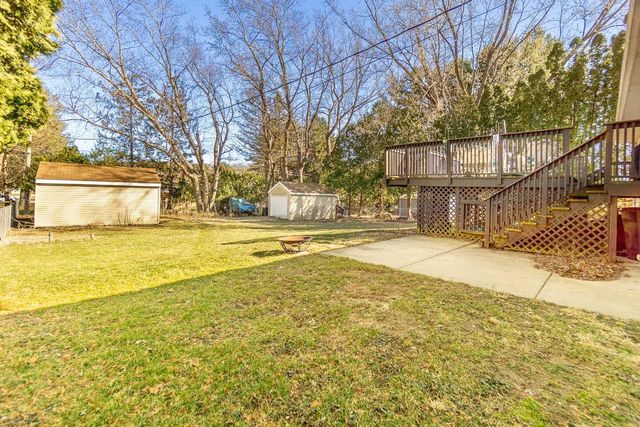 815-817 Sweeney Road, Edgerton, WI 53534