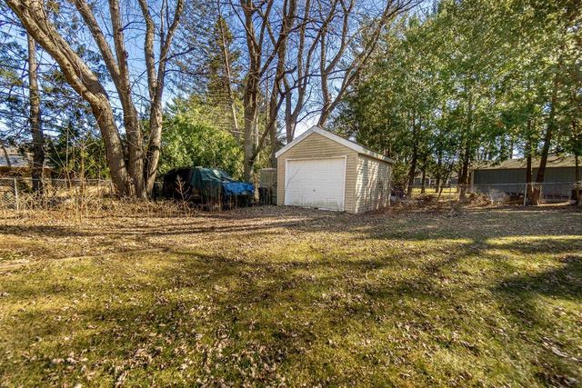 815-817 Sweeney Road, Edgerton, WI 53534