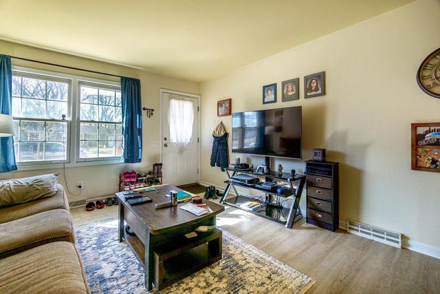 815-817 Sweeney Road, Edgerton, WI 53534