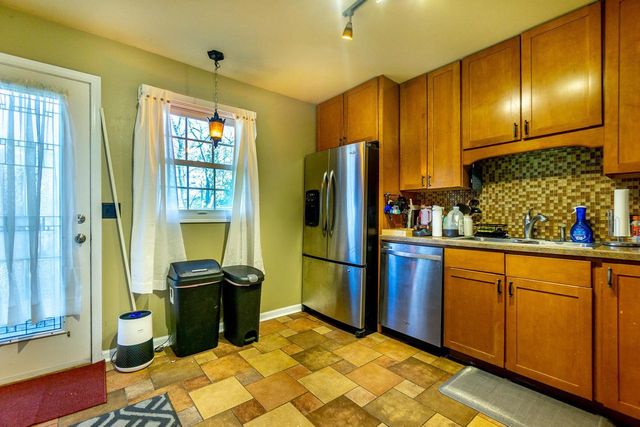 815-817 Sweeney Road, Edgerton, WI 53534