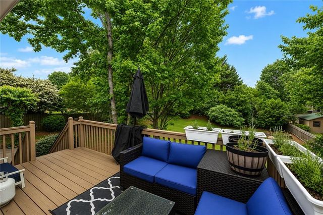 416 Christina Way, Acworth, GA 30102