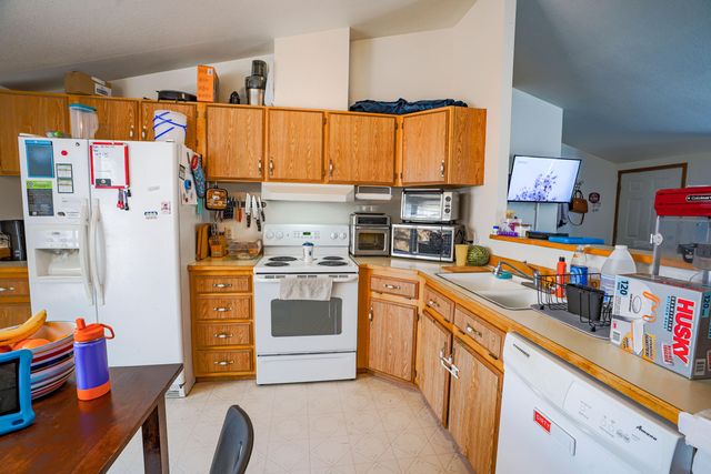 60960 Granite Drive, Bend, OR 97702