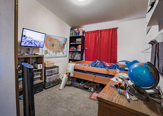 60960 Granite Drive, Bend, OR 97702