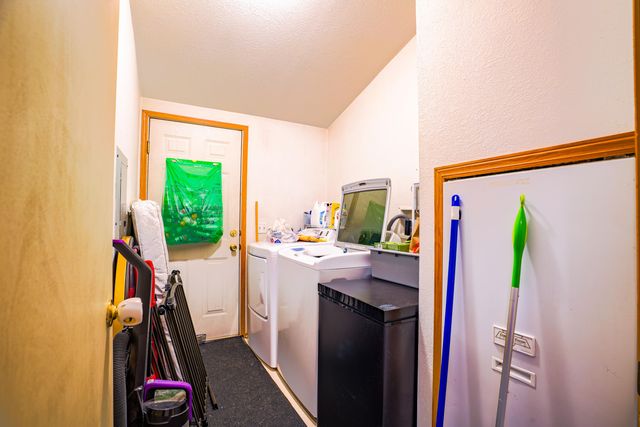60960 Granite Drive, Bend, OR 97702
