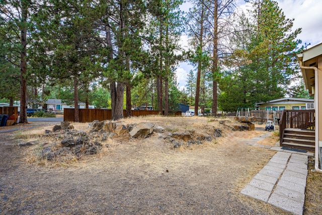 60960 Granite Drive, Bend, OR 97702