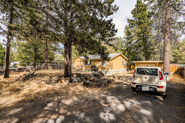 60960 Granite Drive, Bend, OR 97702