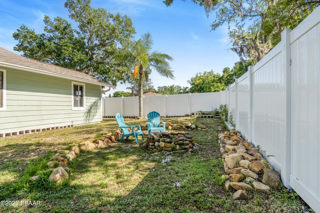960 Tall Pine Drive, Port Orange, FL 32127