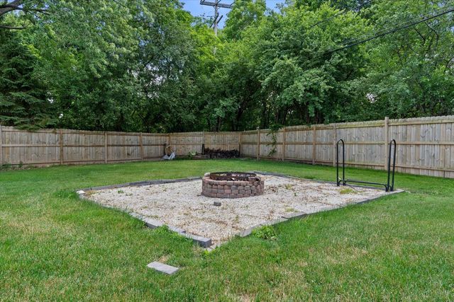 N84W16093 Donald COURT, Menomonee Falls, WI 53051