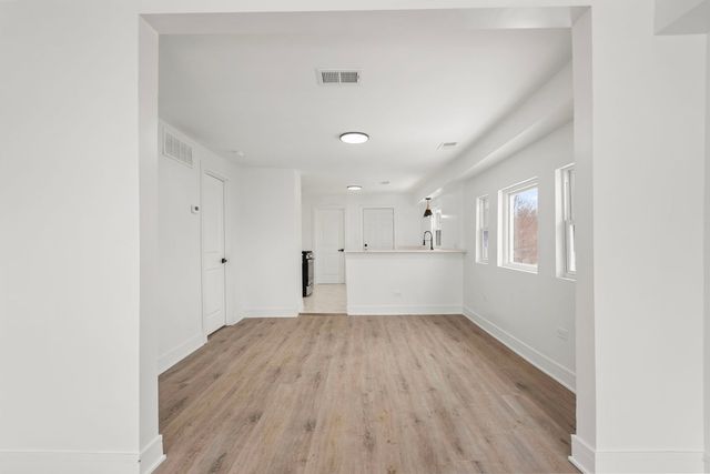 9319 S Merrill Avenue, Chicago, IL 60617