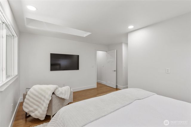 2202 Sahalee Drive E, Sammamish, WA 98074