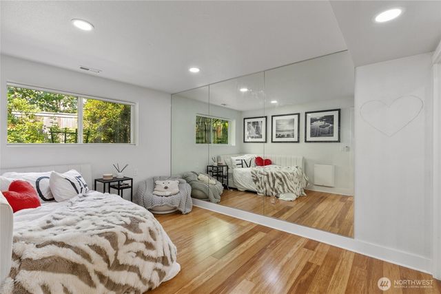 2202 Sahalee Drive E, Sammamish, WA 98074