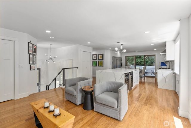 2202 Sahalee Drive E, Sammamish, WA 98074