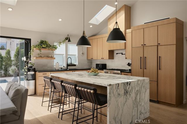 13916 La Maida Street, Sherman Oaks, CA 91423