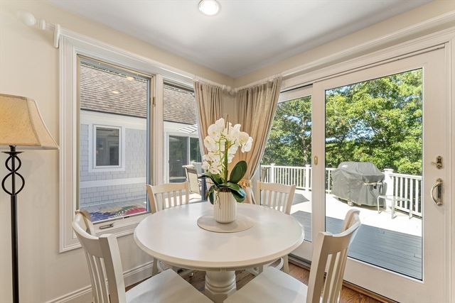 30 Hill And Plain Road, Falmouth, MA 02536