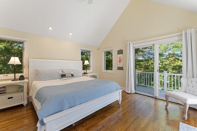 30 Hill And Plain Road, Falmouth, MA 02536