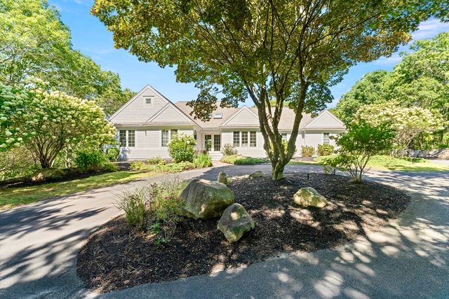 30 Hill And Plain Road, Falmouth, MA 02536
