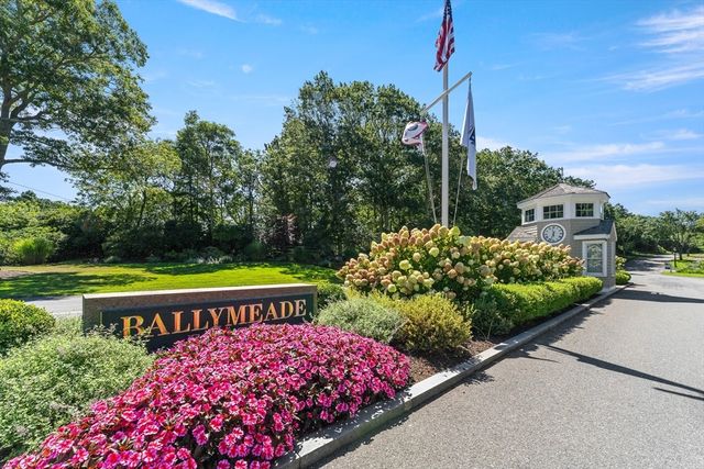 30 Hill And Plain Road, Falmouth, MA 02536