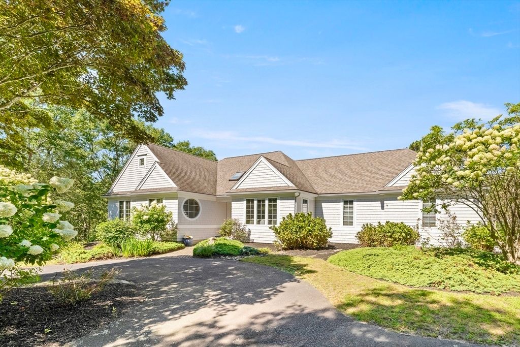 30 Hill And Plain Road, Falmouth, MA 02536