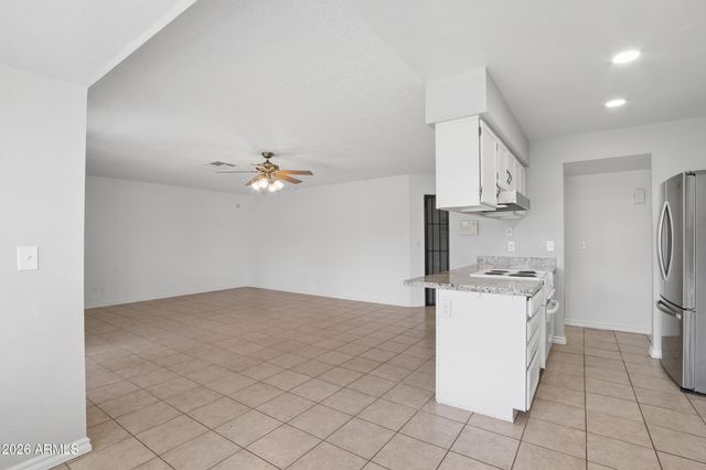 737 W EL PRADO Road, Chandler, AZ 85225
