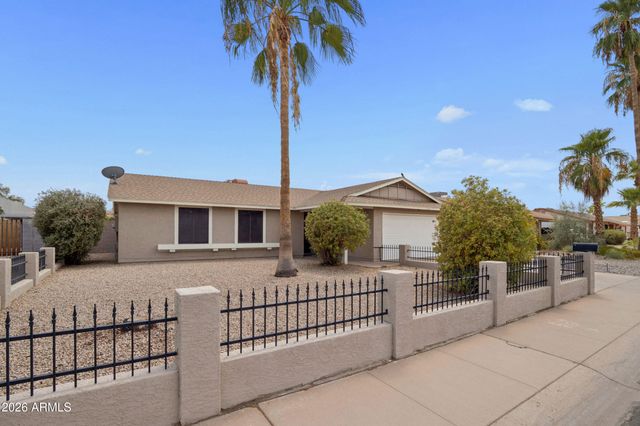 737 W EL PRADO Road, Chandler, AZ 85225