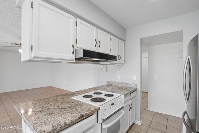 737 W EL PRADO Road, Chandler, AZ 85225