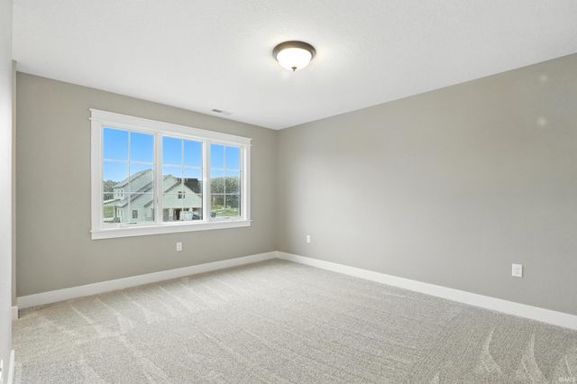 16846 Peridotite Cove, Huntertown, IN 46748