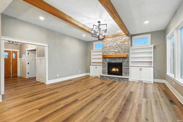 16846 Peridotite Cove, Huntertown, IN 46748