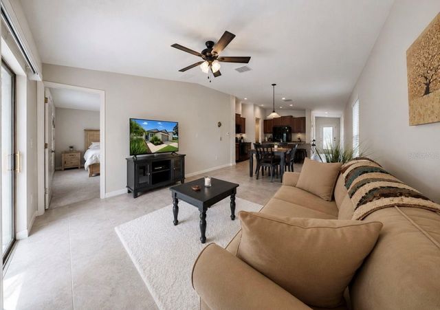 5143 WHITE CHICORY DRIVE, Apollo Beach, FL 33572