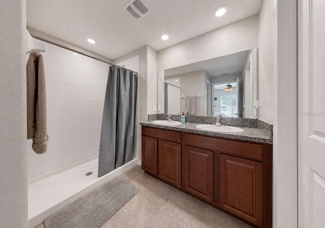 5143 WHITE CHICORY DRIVE, Apollo Beach, FL 33572