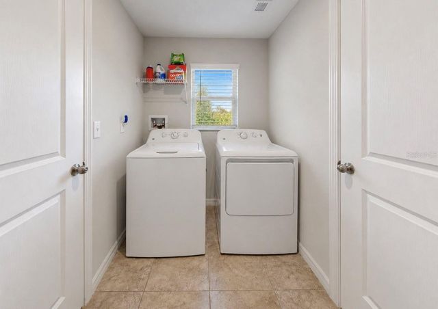 5143 WHITE CHICORY DRIVE, Apollo Beach, FL 33572