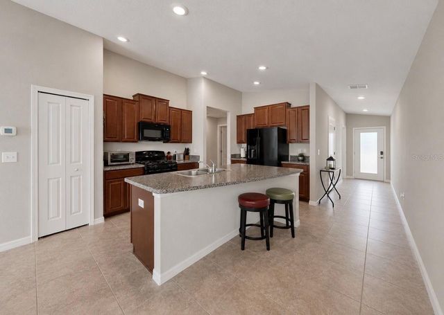 5143 WHITE CHICORY DRIVE, Apollo Beach, FL 33572