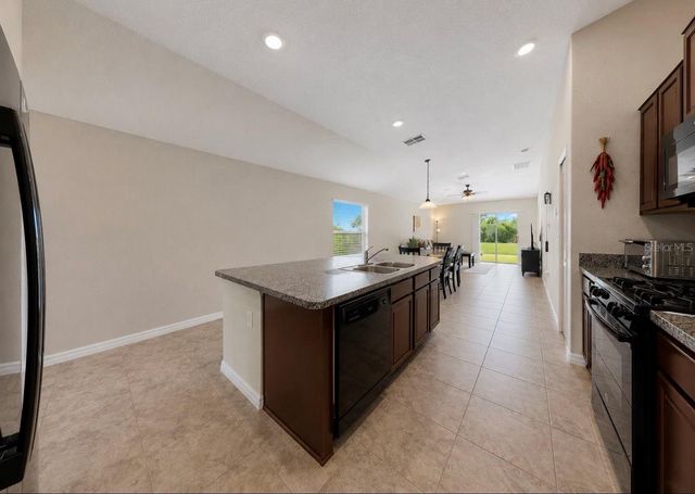 5143 WHITE CHICORY DRIVE, Apollo Beach, FL 33572