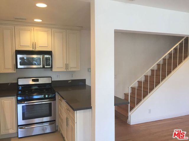 3603 S Mentone Avenue 1, Los Angeles, CA 90034