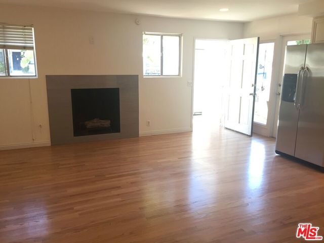3603 S Mentone Avenue 1, Los Angeles, CA 90034