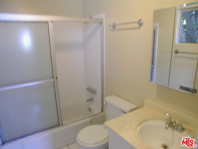 3603 S Mentone Avenue 1, Los Angeles, CA 90034